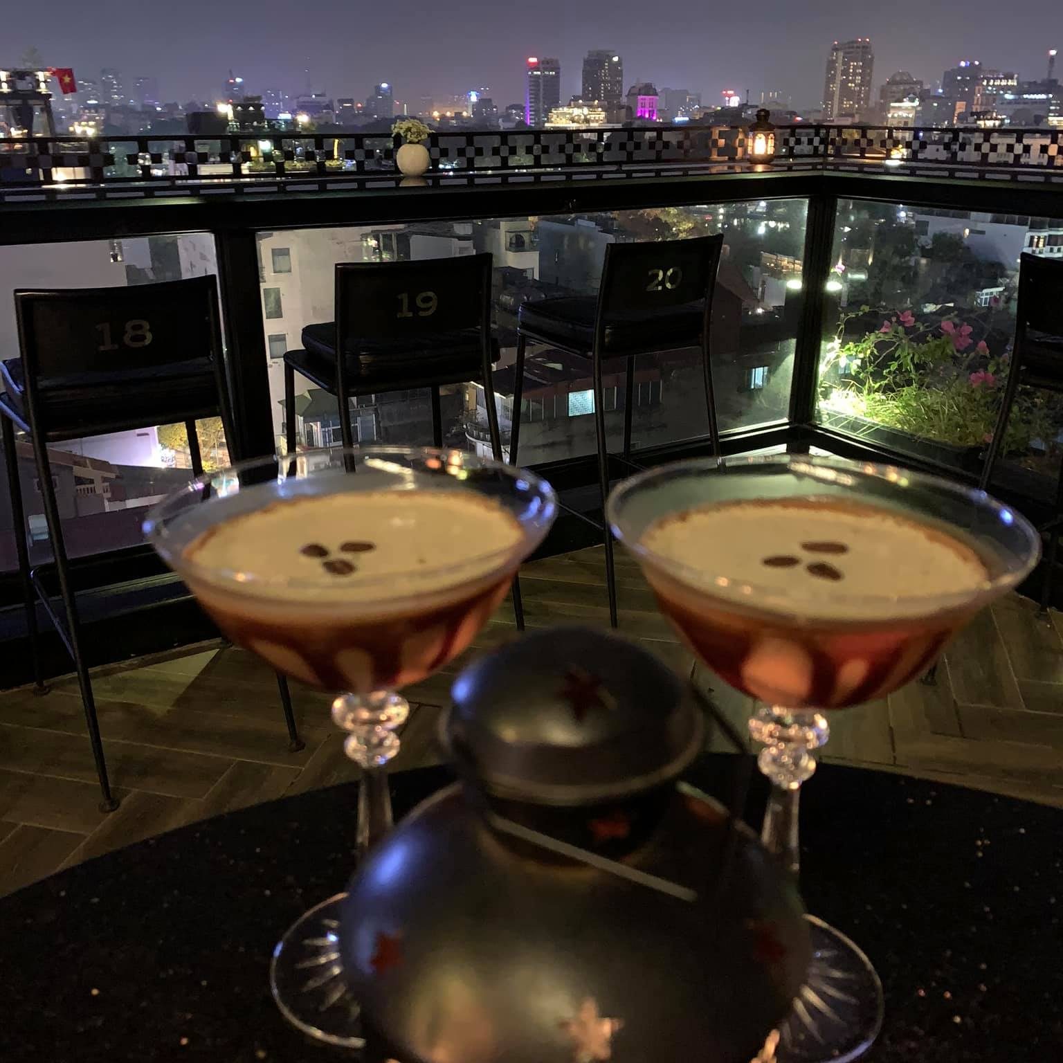 Hanoi Rooftop Bar Cocktails